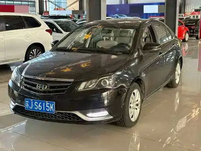 Geely Emgrand 2015
