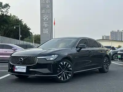 Volvo S90 2026