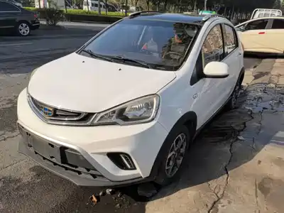Geely Vision X1 2017