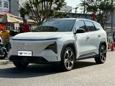 Geely Galaxy L7 2024