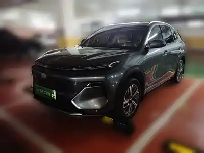 Geely Galaxy Starship 7 EM-i 2025