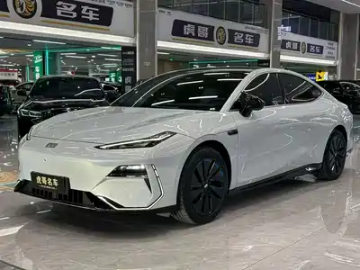 Geely Galaxy E8 2024
