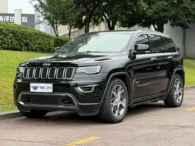 Jeep Grand Cherokee (Import) 2020