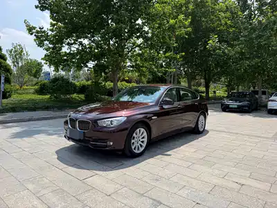 BMW 5 Series GT 2012