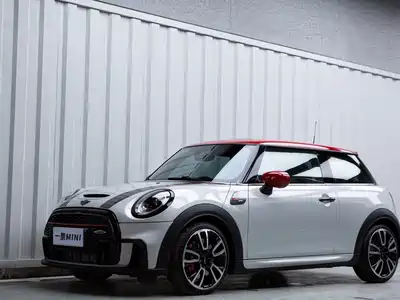 MINI JCW 2022