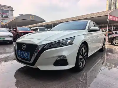 Nissan Teana 2023