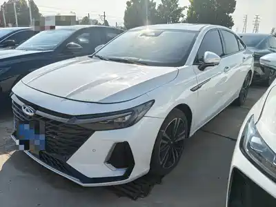 Chery Arrizo 8 2025
