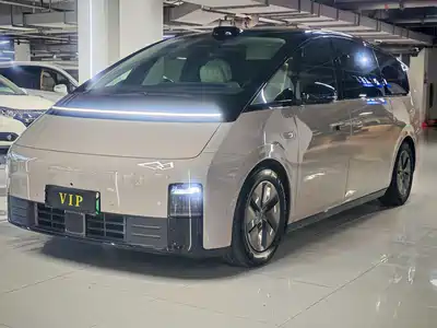 Li Auto MEGA 2024