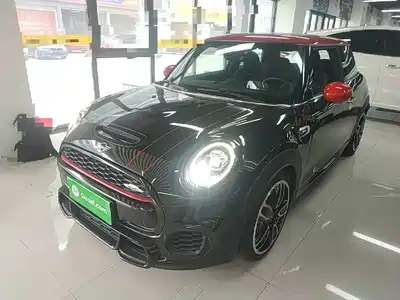 MINI JCW 2018