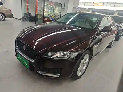 Jaguar XFL 2018