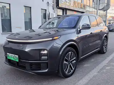 Li Auto L8 2024