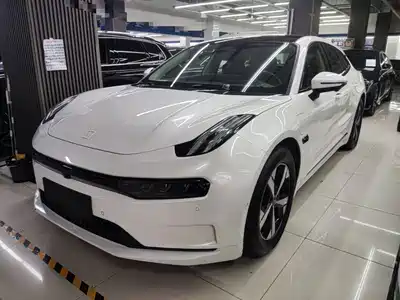 ZEEKR 001 2023