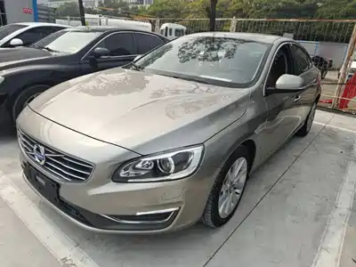 Volvo S60 2015