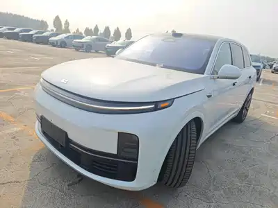 Li Auto L7 2025