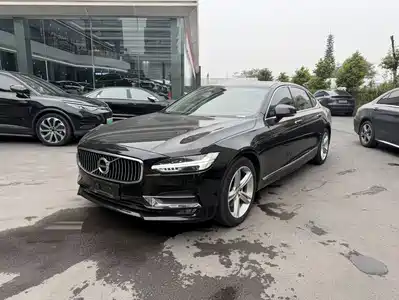 Volvo S90 2019