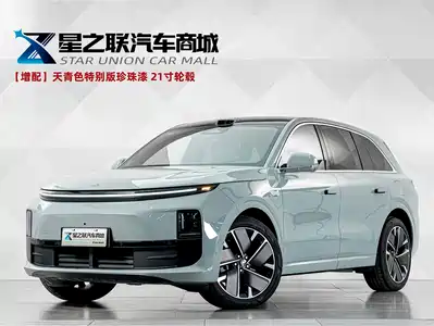 Li Auto L6 2025