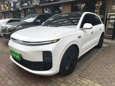 Li Auto L6 2024