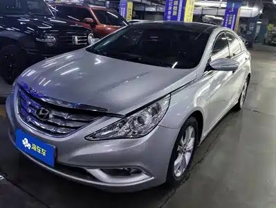 Hyundai Sonata 2012