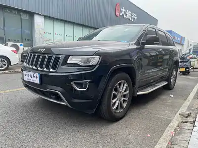 Jeep Grand Cherokee (Import) 2015