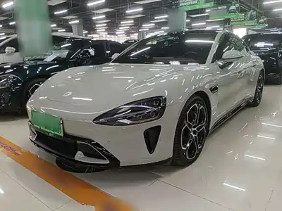 Xiaomi Auto SU7 2024