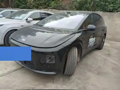 Li Auto i8 2025