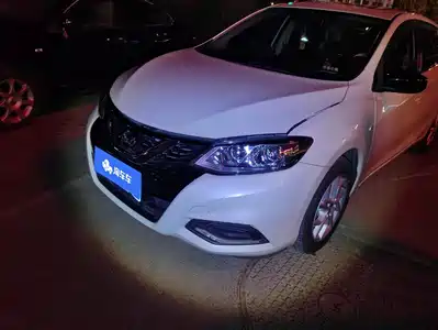 Nissan Tiida 2021