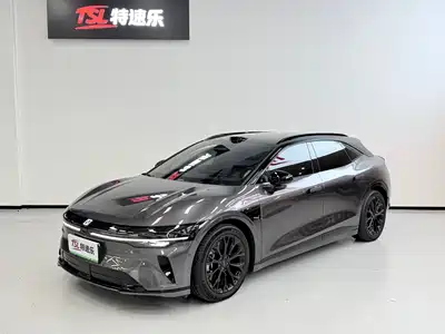 ZEEKR 007GT 2025