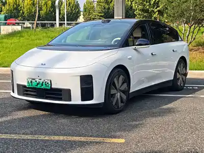 Li Auto i6 2025