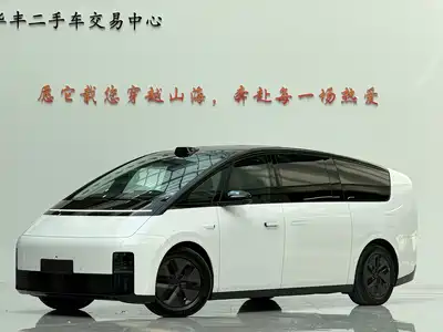 Li Auto MEGA 2024