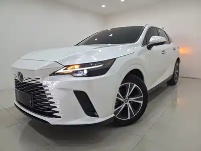 Lexus RX 2025
