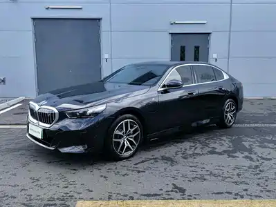 BMW i5 2026