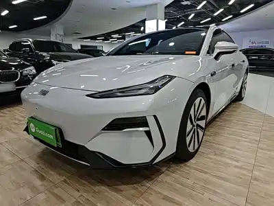 Geely Galaxy E8 2024