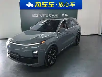 Li Auto L8 2025