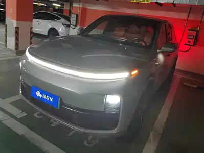 Li Auto L8 2023