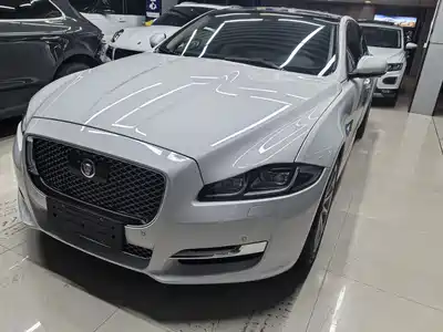 Jaguar XJ 2018