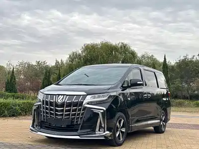Toyota Alphard 2012