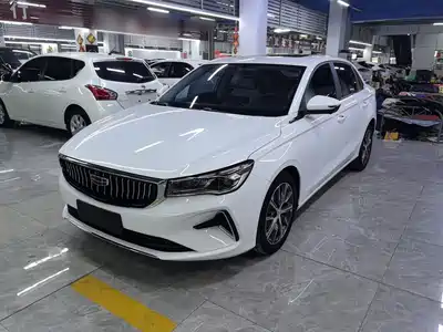 Geely Emgrand 2023