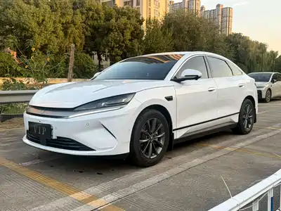 BYD Qin L 2025