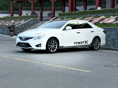 Toyota Reiz 2016