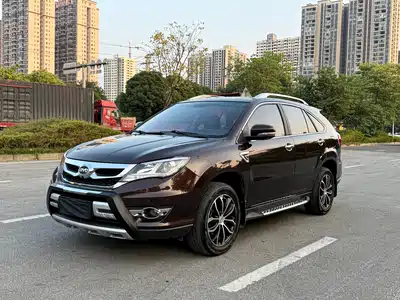BYD S7 2015