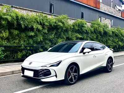 MG MG7 2023