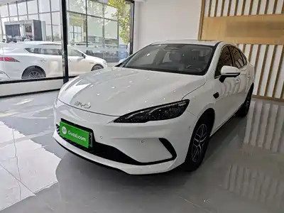 BYD Seal 05 DM-i 2025