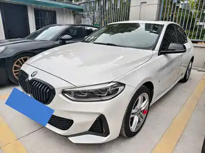 BMW 1 Series 2021