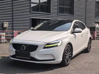 Volvo V40 2017