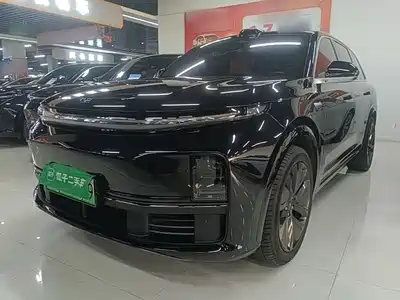 Li Auto L7 2025