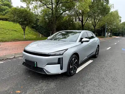 Geely Galaxy L6 2025
