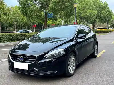 Volvo V40 2013
