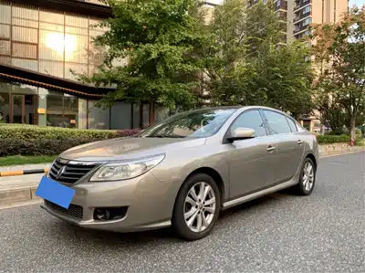 Renault Latitude 2011