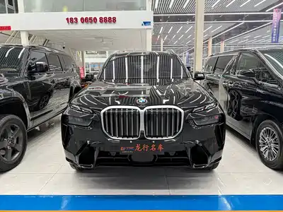 BMW X7 2024