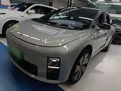Li Auto i6 2025